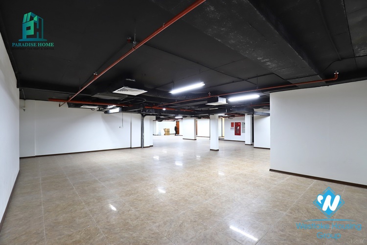 A Spacious office for rent in Tay Ho, Hanoi